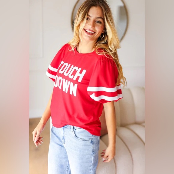 Stand Out Red "TOUCHDOWN" Sequin Bubble Sleeve Game Day Top - Picture 6 of 10